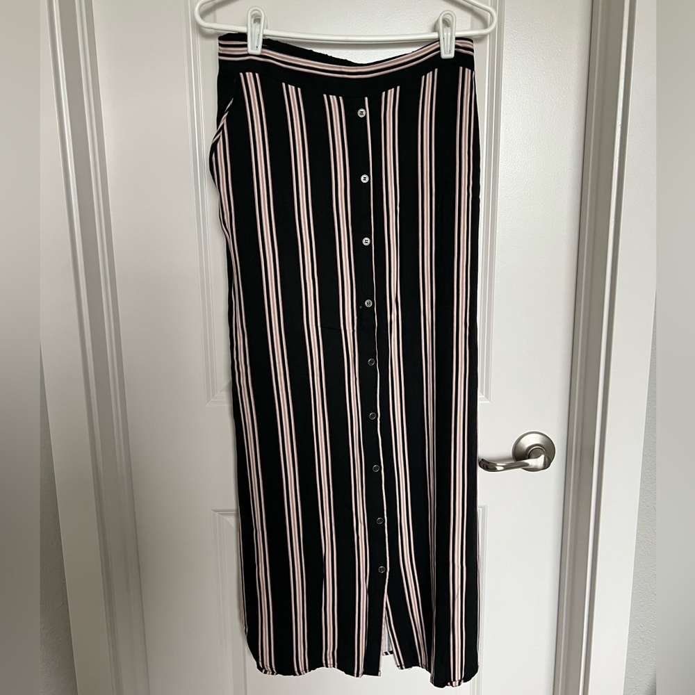 Stripped maxi skirt